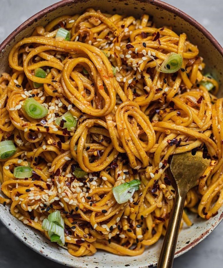 Slurpy & Spicy Garlic Noodles