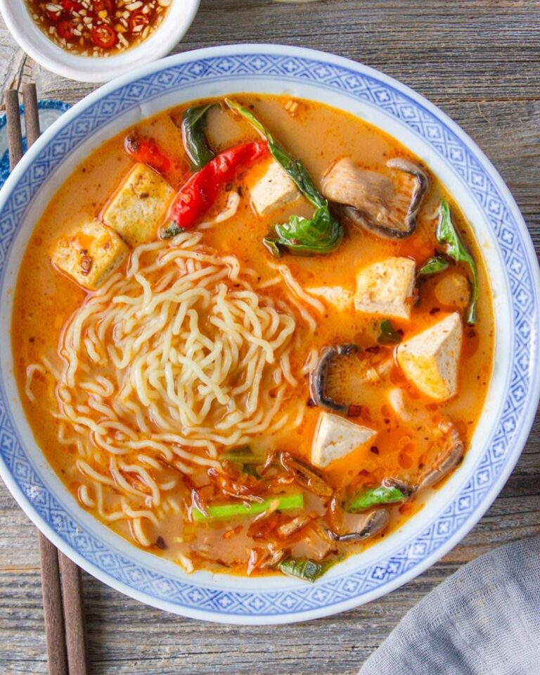 Creamy Tom Yum Noodle Soup2