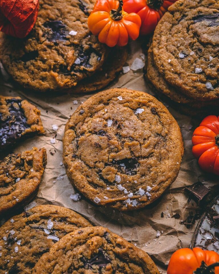 Vegan Pumpkin Chocolate Chip Cookies