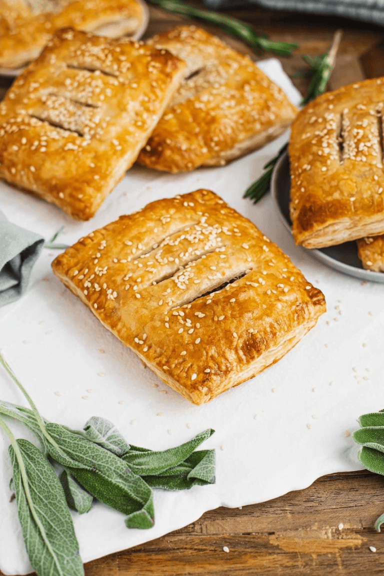 vegan puff pastries with spinach & “ricotta”