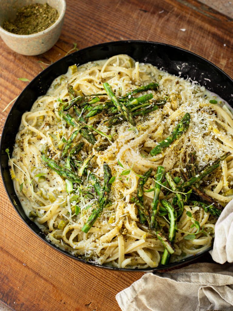 All About the Veg: Creamy Vegan Asparagus & Za’atar Pasta