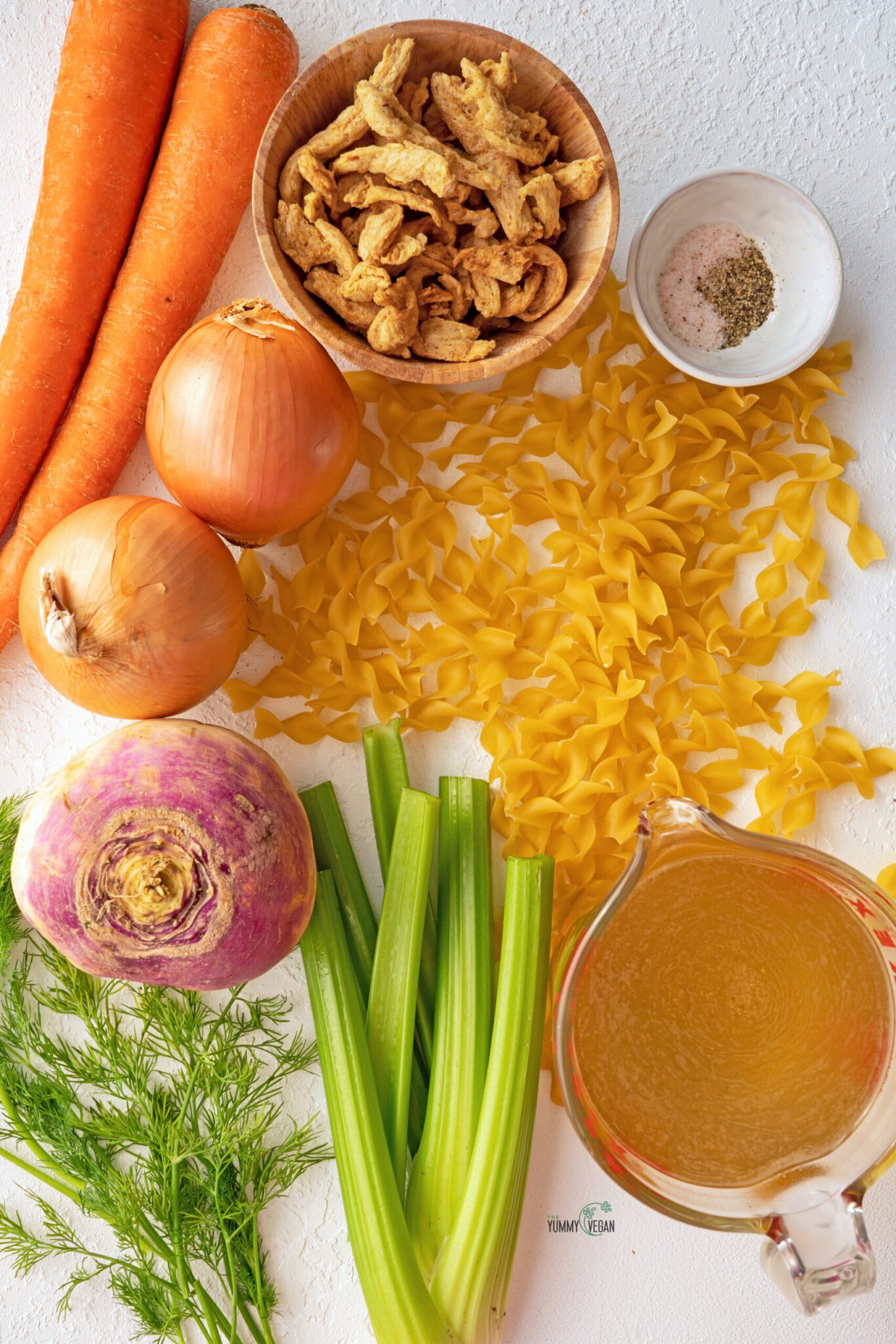 vegan chicken noodle soup ingredients