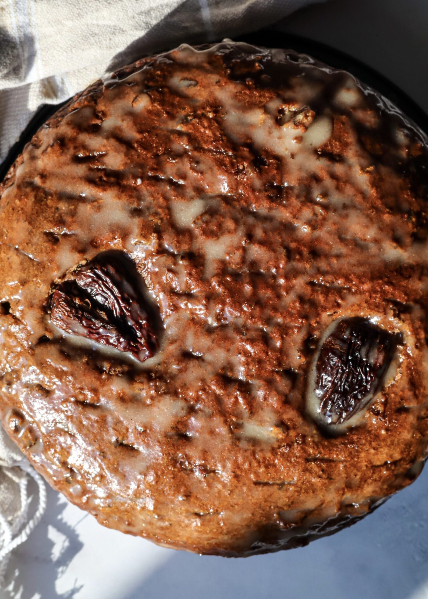 Tahini Date Cake