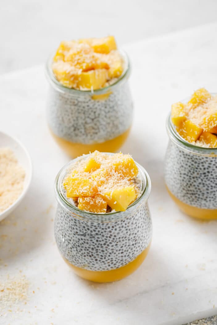 mango chia pudding