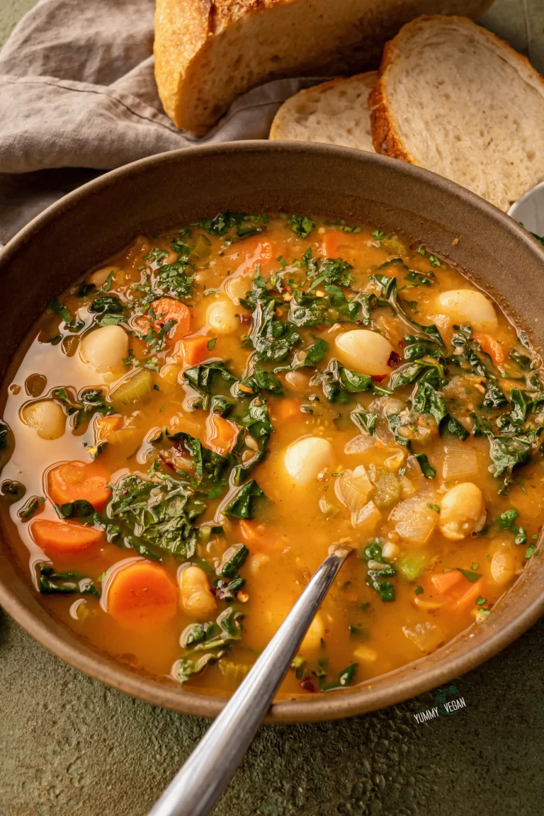Vegan tuscan white bean soup